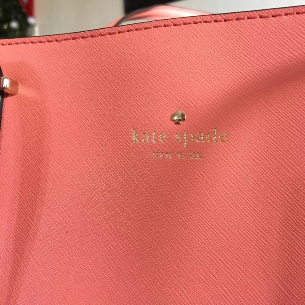 🎉SOLD! Kate Spade large - Picture 2 of 5